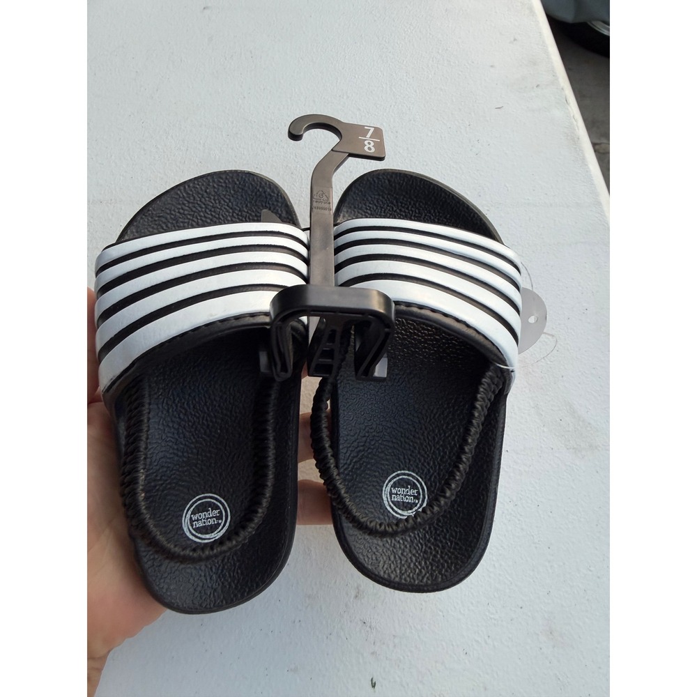 Boy sport sandals size 7/8